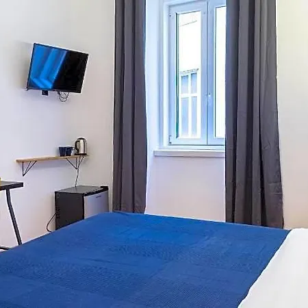 Hotel Pregiata Con Bagno Privato - Blu Di Persia