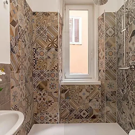 Pregiata Con Bagno Privato - Blu Di Persia Hotel Trieste