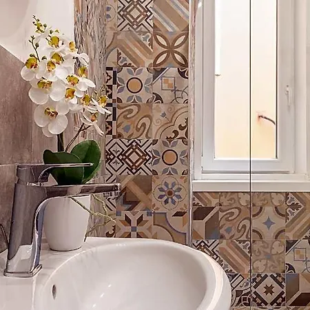 Hotel Pregiata Con Bagno Privato - Blu Di Persia